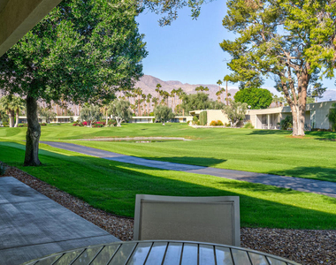 24 Desert Lakes Drive - Photo Thumbnail 4