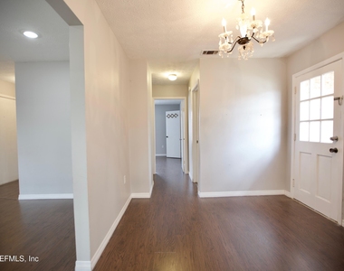 5201 Atlantic Boulevard - Photo Thumbnail 8