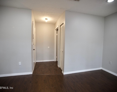 5201 Atlantic Boulevard - Photo Thumbnail 2