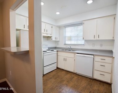 5201 Atlantic Boulevard - Photo Thumbnail 10