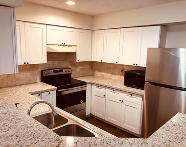 2300 Old Spanish Trail - Photo Thumbnail 8