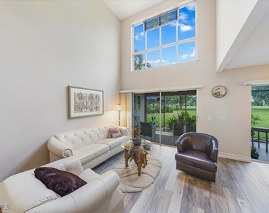 402 Bristle Cone Lane - Photo Thumbnail 11