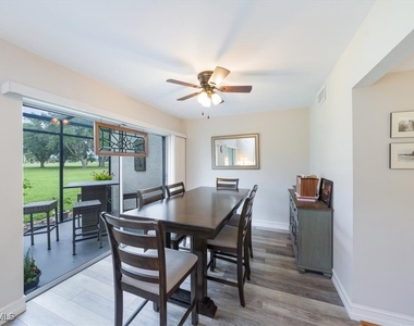 402 Bristle Cone Lane - Photo Thumbnail 7