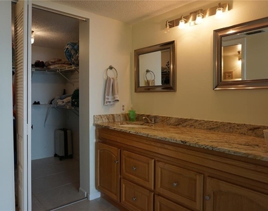 6322 Palma Del Mar Boulevard S - Photo Thumbnail 12