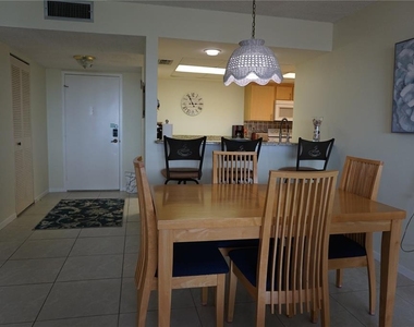 6322 Palma Del Mar Boulevard S - Photo Thumbnail 2