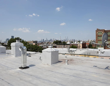 3056 44th Street - Photo Thumbnail 16