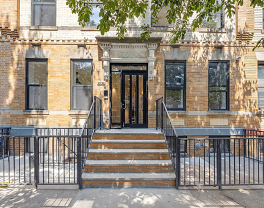 3056 44th Street - Photo Thumbnail 15