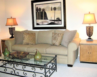 72346 Sommerset Drive - Photo Thumbnail 1