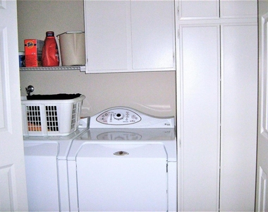 72346 Sommerset Drive - Photo Thumbnail 22