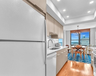 5480 N Ocean Drive - Photo Thumbnail 18