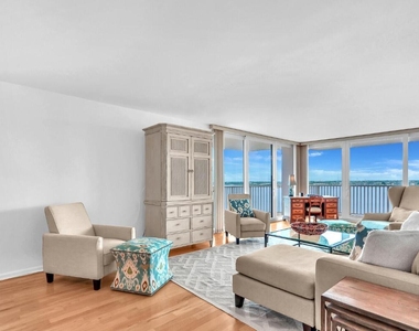 5480 N Ocean Drive - Photo Thumbnail 3