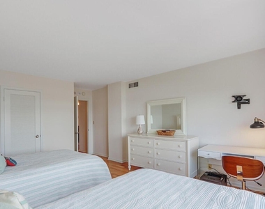5480 N Ocean Drive - Photo Thumbnail 31