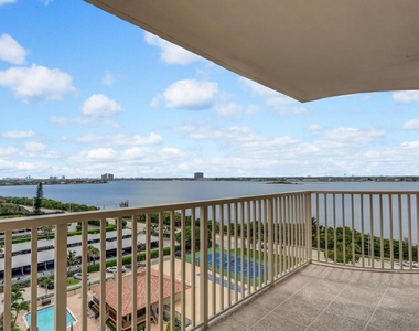 5480 N Ocean Drive - Photo Thumbnail 7