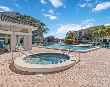 1001 Arbor Lake Drive - Photo Thumbnail 31