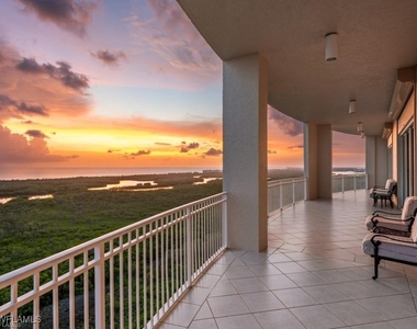 1001 Arbor Lake Drive - Photo Thumbnail 24