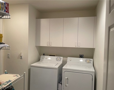 6590 Beach Resort Drive - Photo Thumbnail 14