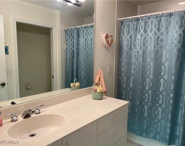 6590 Beach Resort Drive - Photo Thumbnail 9