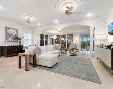 2650 Bolero Drive - Photo Thumbnail 3