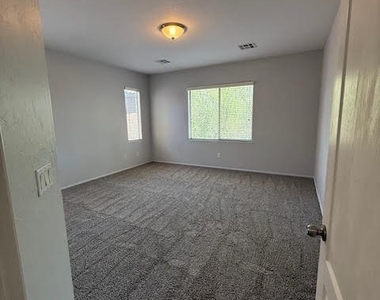 766 Crest Valley Place - Photo Thumbnail 9