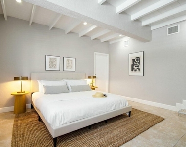 1501 E Fort Lauderdale Beach Boulevard - Photo Thumbnail 15