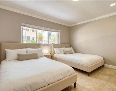 1501 E Fort Lauderdale Beach Boulevard - Photo Thumbnail 24