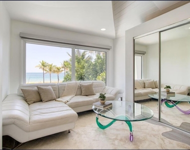 3350 Ne 14th Court - Photo Thumbnail 11