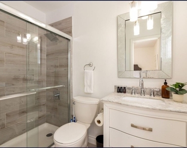 3350 Ne 14th Court - Photo Thumbnail 27