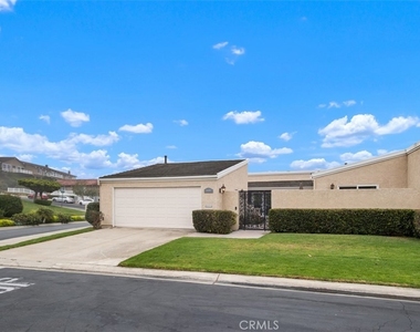 31202 Palma Drive - Photo Thumbnail 3