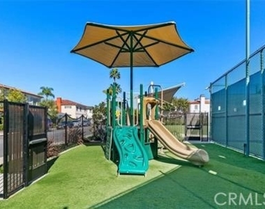 106 Via Cordova - Photo Thumbnail 60