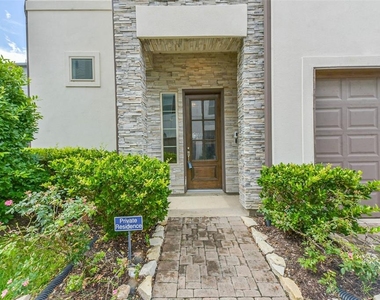10914 Brookeshire Chase Lane - Photo Thumbnail 7