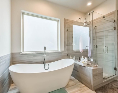 10914 Brookeshire Chase Lane - Photo Thumbnail 32
