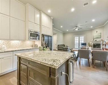 10914 Brookeshire Chase Lane - Photo Thumbnail 19