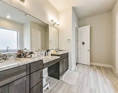 10914 Brookeshire Chase Lane - Photo Thumbnail 33