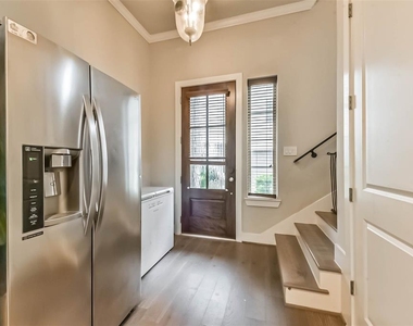 10914 Brookeshire Chase Lane - Photo Thumbnail 8