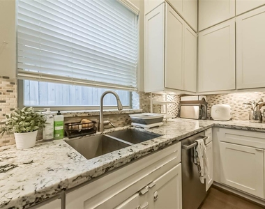 10914 Brookeshire Chase Lane - Photo Thumbnail 20