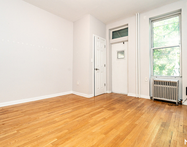 183 Jefferson Street - Photo Thumbnail 2