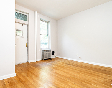 183 Jefferson Street - Photo Thumbnail 12