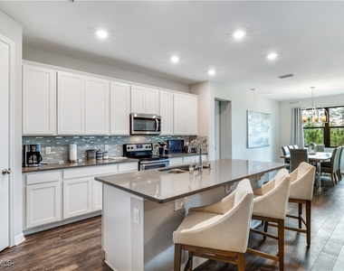 16216 Palmetto Street - Photo Thumbnail 8