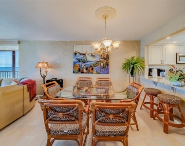 17580 Gulf Boulevard - Photo Thumbnail 24