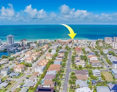 17580 Gulf Boulevard - Photo Thumbnail 2