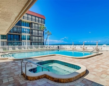 17580 Gulf Boulevard - Photo Thumbnail 57