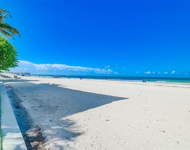 17580 Gulf Boulevard - Photo Thumbnail 61