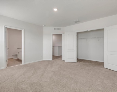 2725 Silver Canoe Drive - Photo Thumbnail 18