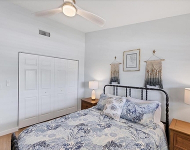 5737 Ashton Way - Photo Thumbnail 27