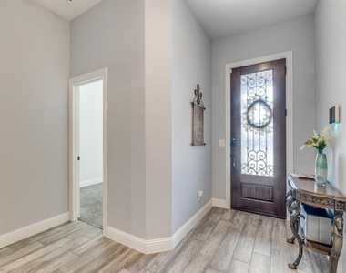 2602 Geer Lane - Photo Thumbnail 2