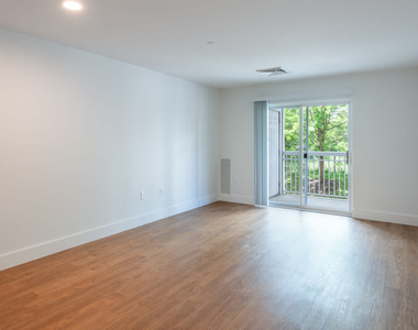 790 Willard Street - Photo Thumbnail 37