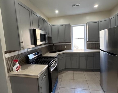 2121 N 20th Street - Photo Thumbnail 1