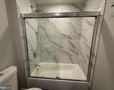 914 W Susquehanna Avenue - Photo Thumbnail 12