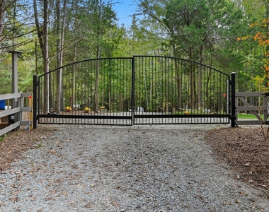 1451 Hawkins Road - Photo Thumbnail 66