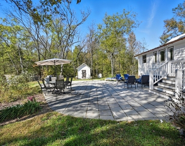 1451 Hawkins Road - Photo Thumbnail 22